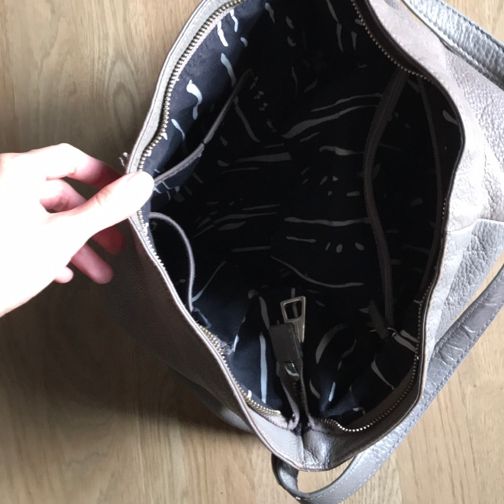 Hobo Shoulder Bag - Picture 8 of 8